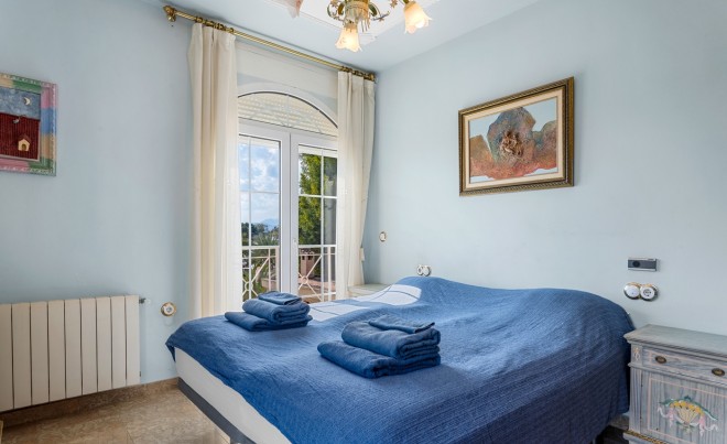 Venta · Villa / Chalet · Elche/Elx