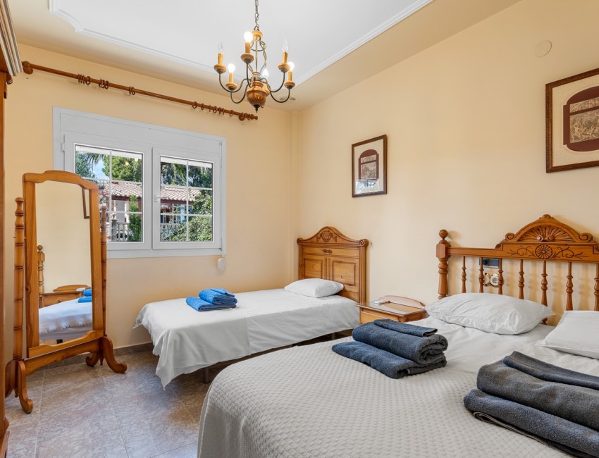 Venta · Villa / Chalet · Elche/Elx