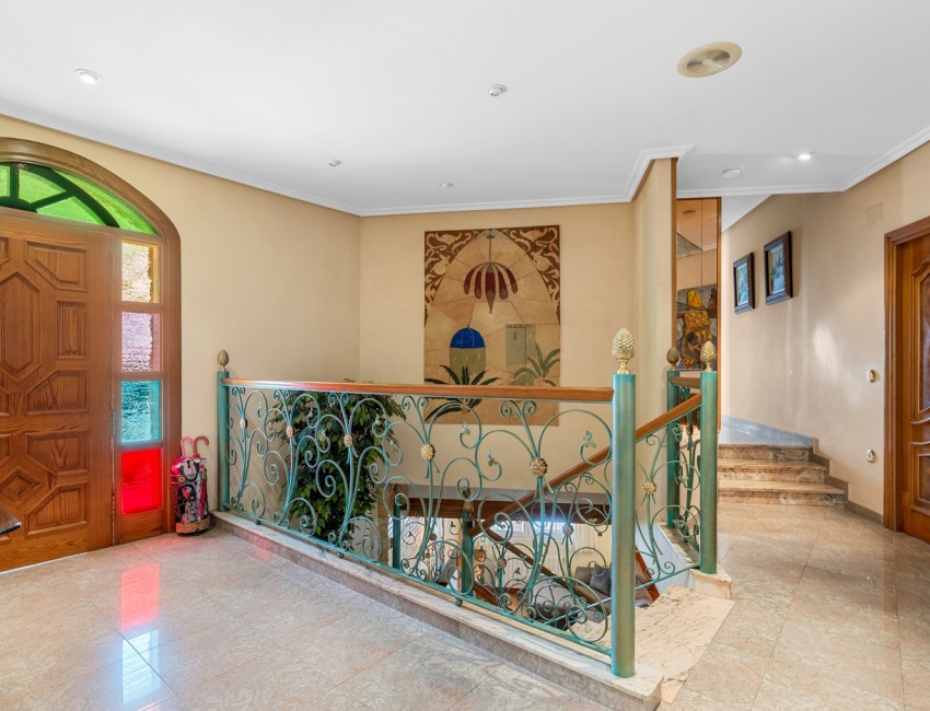 Venta · Villa / Chalet · Elche/Elx