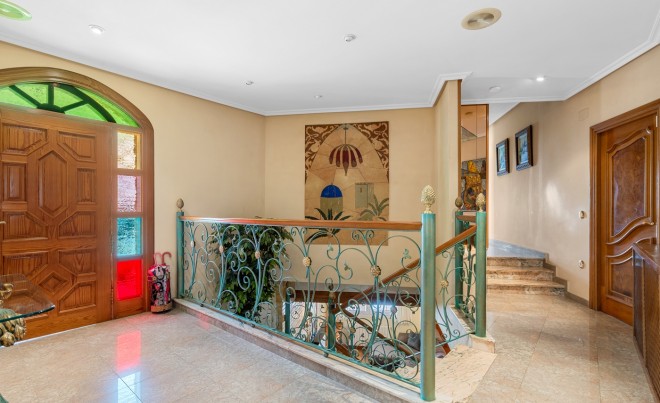 Venta · Villa / Chalet · Elche/Elx