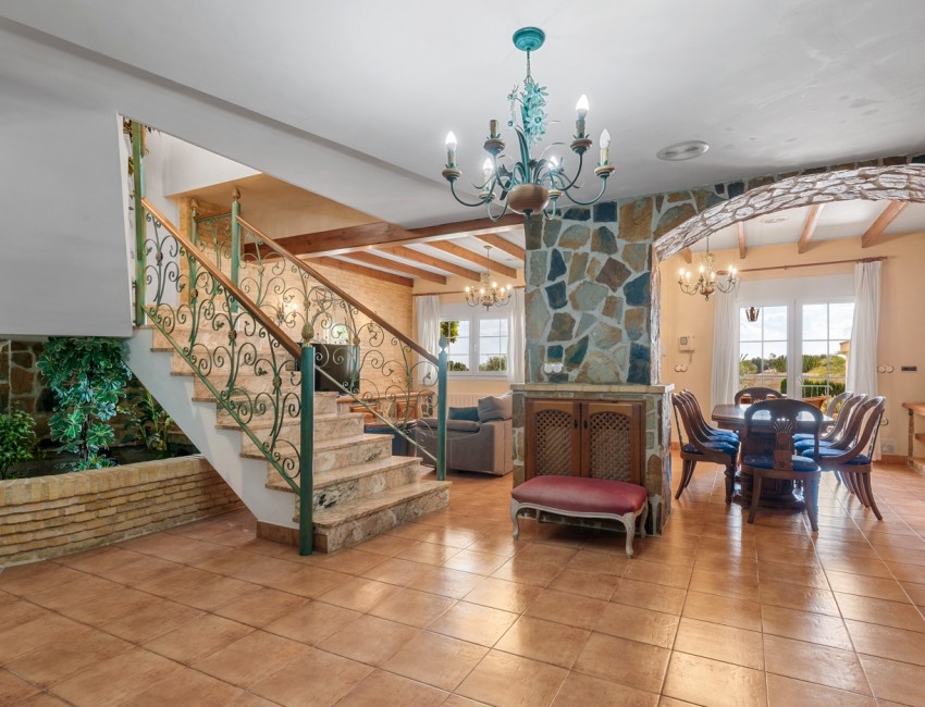 Venta · Villa / Chalet · Elche/Elx