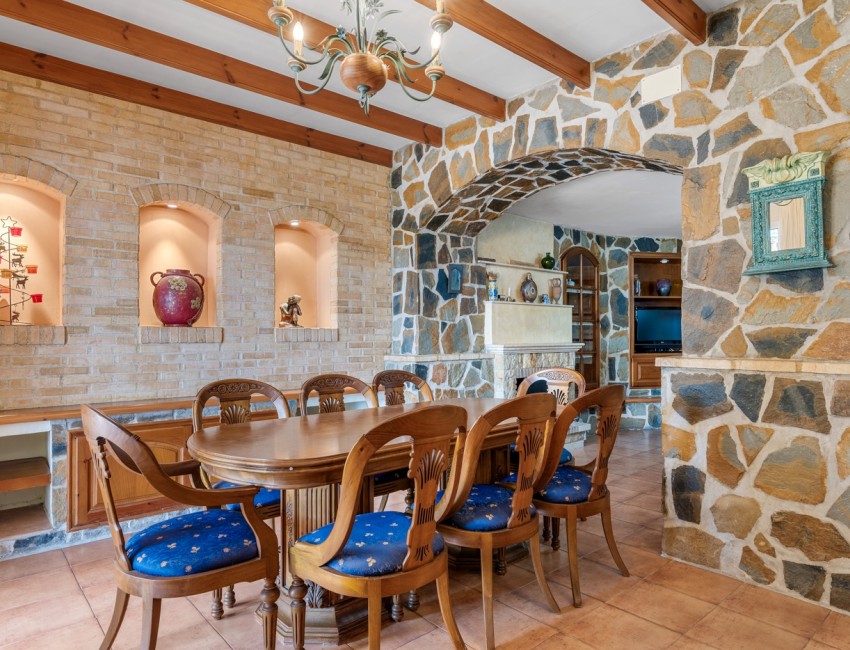 Venta · Villa / Chalet · Elche/Elx