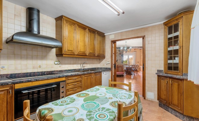 Venta · Villa / Chalet · Elche/Elx