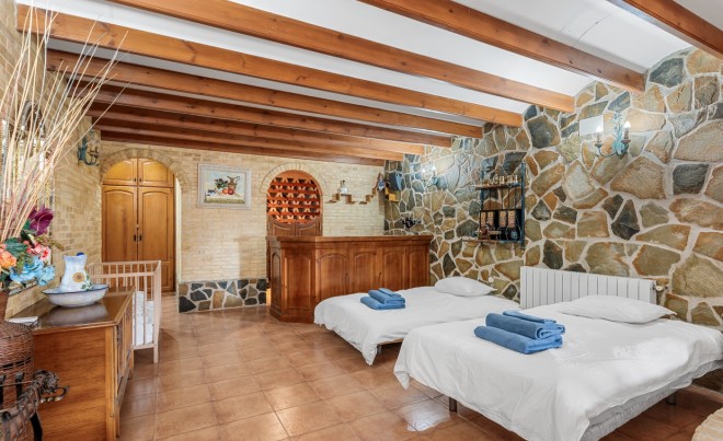 Venta · Villa / Chalet · Elche/Elx