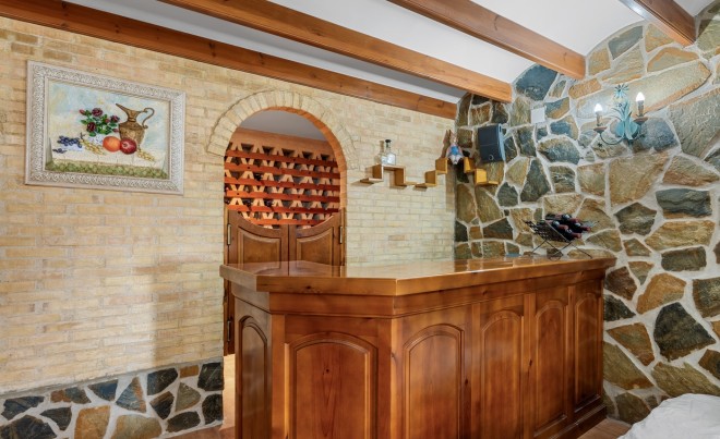 Venta · Villa / Chalet · Elche/Elx