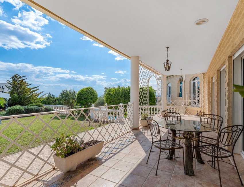 Venta · Villa / Chalet · Elche/Elx