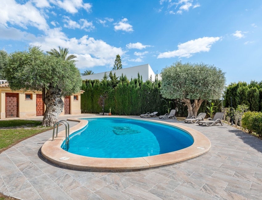 Venta · Villa / Chalet · Elche/Elx