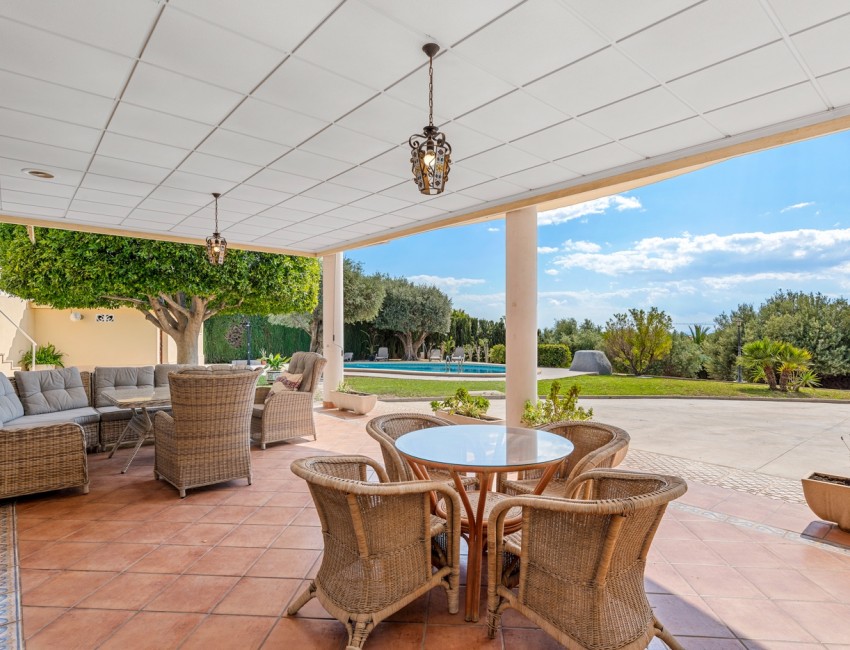 Venta · Villa / Chalet · Elche/Elx