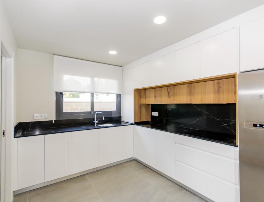 Nueva construcción  ·  · San Miguel de Salinas