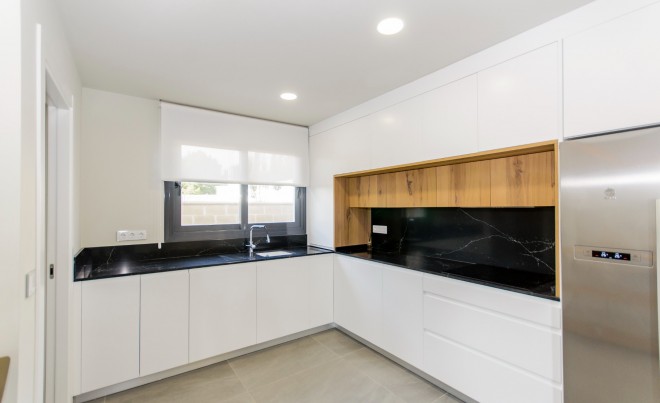 Nueva construcción  ·  · San Miguel de Salinas