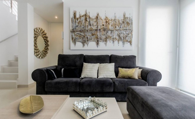 Nueva construcción  · Villa / Chalet · San Miguel de Salinas