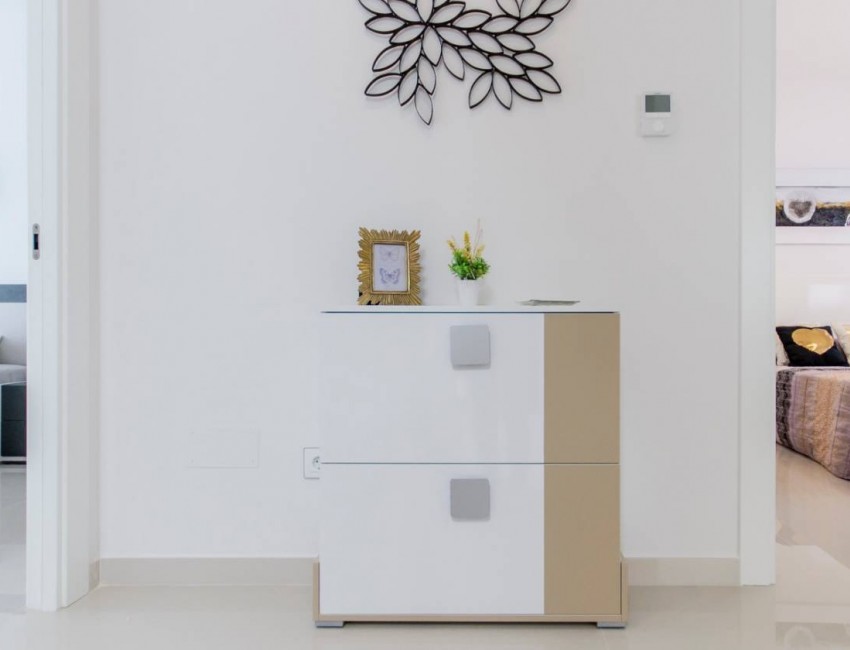 Nueva construcción  · Villa / Chalet · San Miguel de Salinas