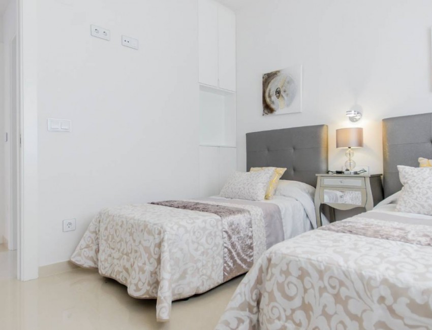 Nueva construcción  · Villa / Chalet · San Miguel de Salinas