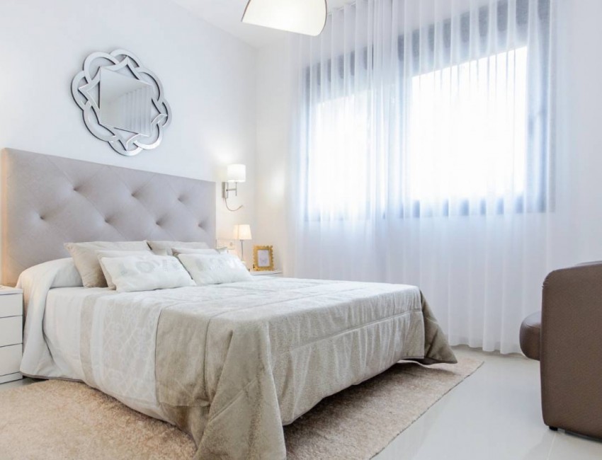 Nueva construcción  · Villa / Chalet · San Miguel de Salinas