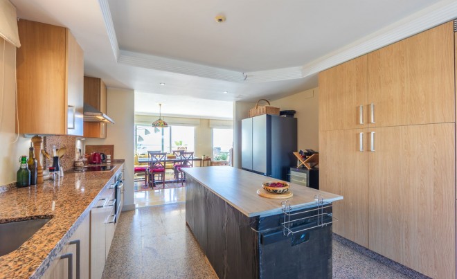 Revente · Appartement · Estepona · Costa del Sol