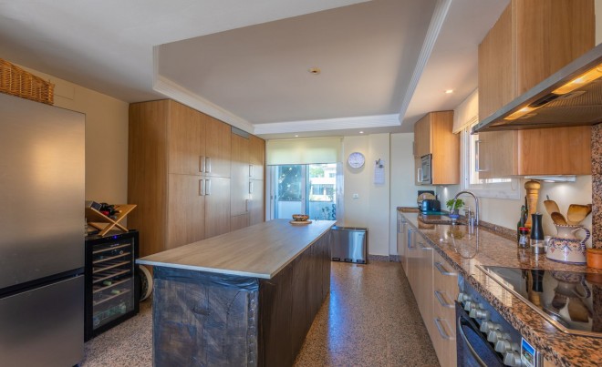 Revente · Appartement · Estepona · Costa del Sol