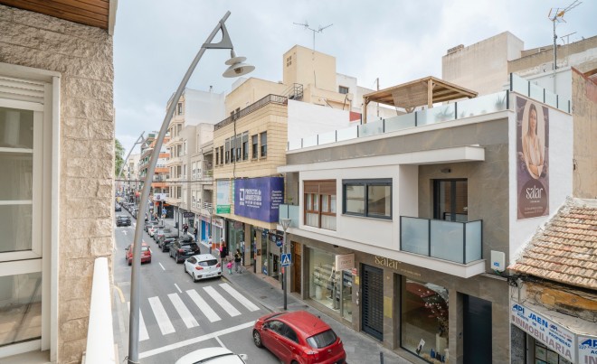 Sale · Apartment / Flat · Torrevieja