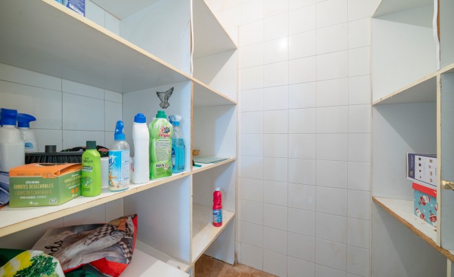 Sale · Apartment / Flat · Torrevieja