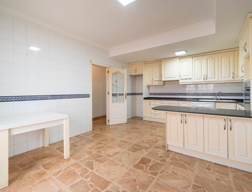 Sale · Apartment / Flat · Torrevieja