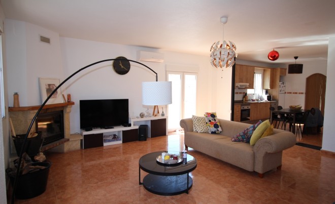 Venta · Villa / Chalet · Fortuna