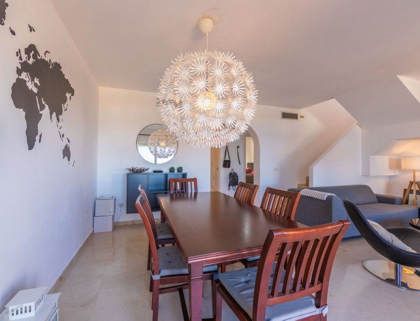 Venta · Apartamento / Piso · Casares · Costa del Sol