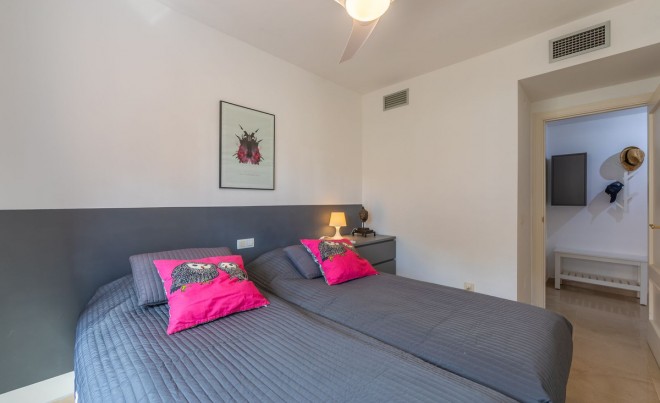 Venta · Apartamento / Piso · Casares · Costa del Sol