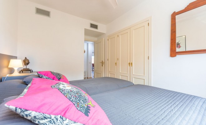 Venta · Apartamento / Piso · Casares · Costa del Sol