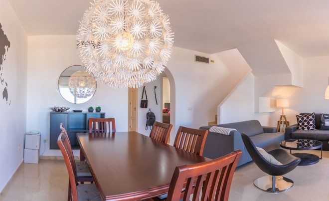 Venta · Apartamento / Piso · Casares · Costa del Sol