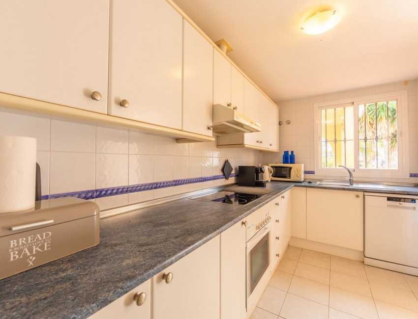 Venta · Apartamento / Piso · Casares · Costa del Sol