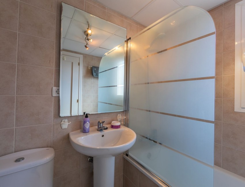 Venta · Apartamento / Piso · Casares · Costa del Sol