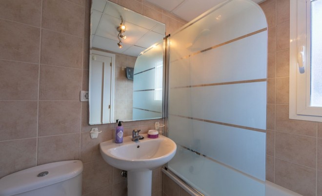 Venta · Apartamento / Piso · Casares · Costa del Sol