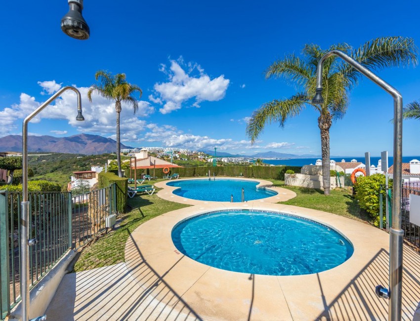Venta · Apartamento / Piso · Casares · Costa del Sol