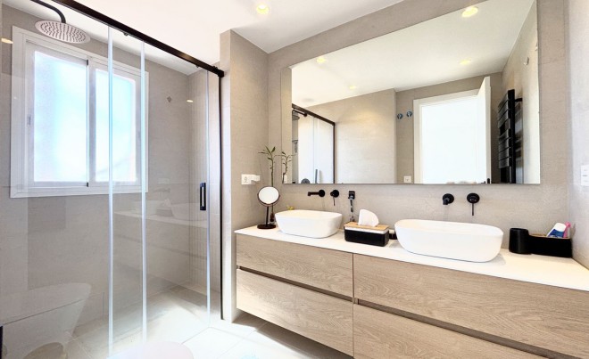 Revente · Bungalow / Maison de Ville · Estepona · Costa del Sol