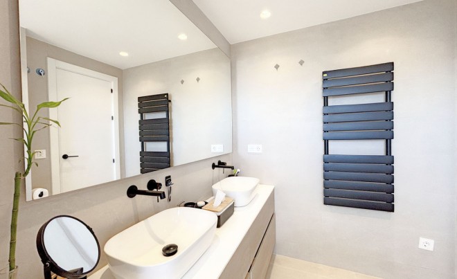 Revente · Bungalow / Maison de Ville · Estepona · Costa del Sol