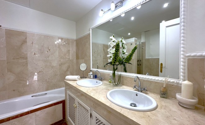 Revente · Appartement · Casares · Costa del Sol