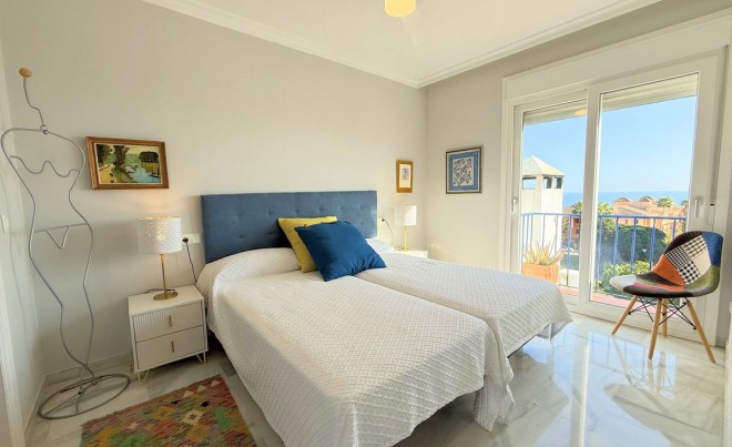 Revente · Bungalow / Maison de Ville · Estepona · Costa del Sol