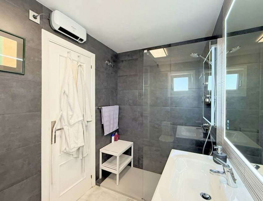 Revente · Bungalow / Maison de Ville · Estepona · Costa del Sol