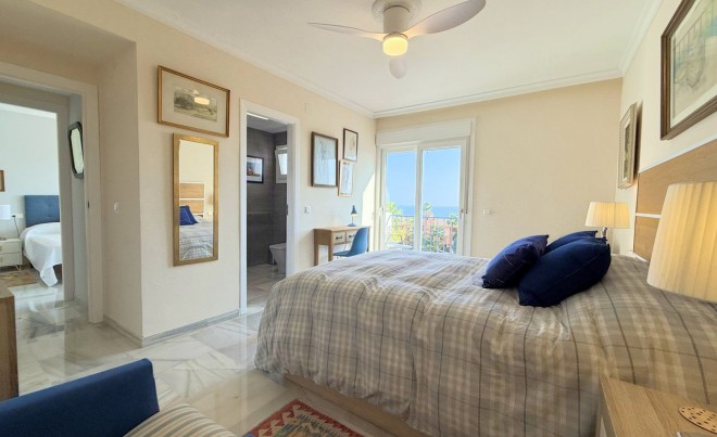 Revente · Bungalow / Maison de Ville · Estepona · Costa del Sol