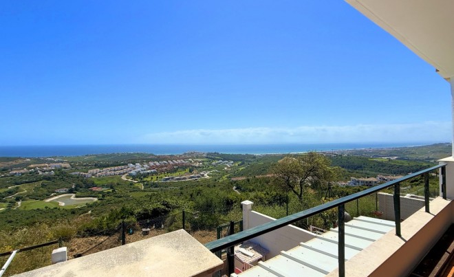 Revente · Appartement · Casares · Costa del Sol