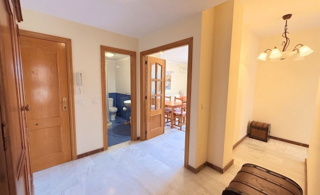 Revente · Appartement · San Luis de Sabinillas · Costa del Sol