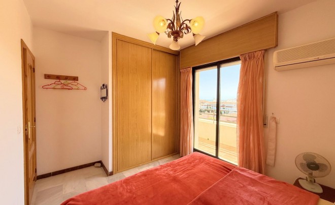 Revente · Appartement · San Luis de Sabinillas · Costa del Sol