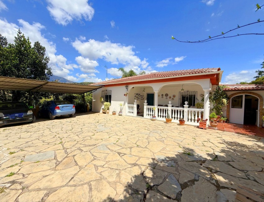 Revente · Villa · Estepona · Costa del Sol