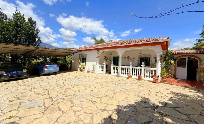 Revente · Villa · Estepona · Costa del Sol