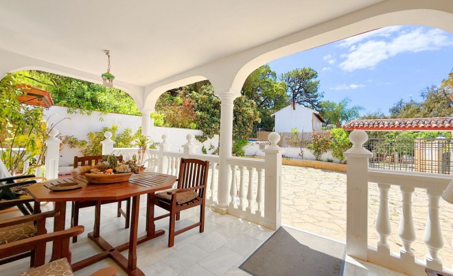 Revente · Villa · Estepona · Costa del Sol