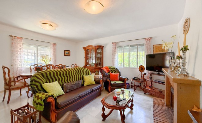 Revente · Villa · Estepona · Costa del Sol