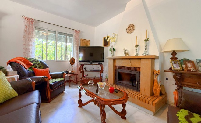 Revente · Villa · Estepona · Costa del Sol