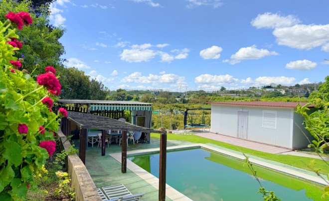 Revente · Villa · Estepona · Costa del Sol