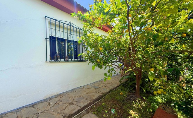 Revente · Villa · Estepona · Costa del Sol