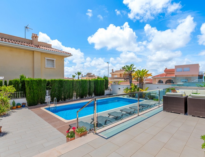 Revente · Villa · Ciudad Quesada