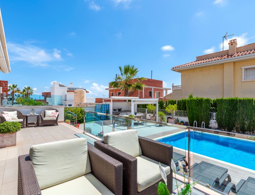 Revente · Villa · Ciudad Quesada